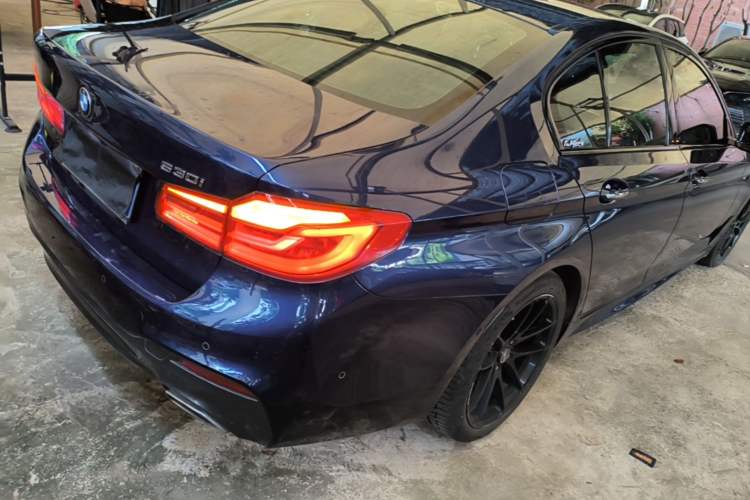 Used BMW 5 Series 2018 530i M Sport Package Rear Right 45 Deg