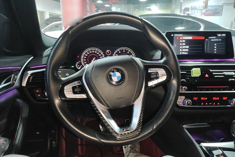 Used BMW 5 Series 2018 525Li M Sport Package Steering Wheel