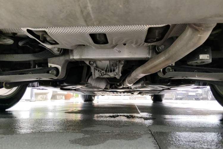 Used BMW 5 Series 2018 525Li M Sport Package Chassis Rear