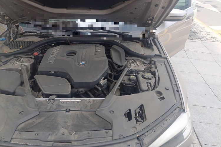 Used BMW 5 Series 2018 528Li Launch Special Edition Engine Bay Left