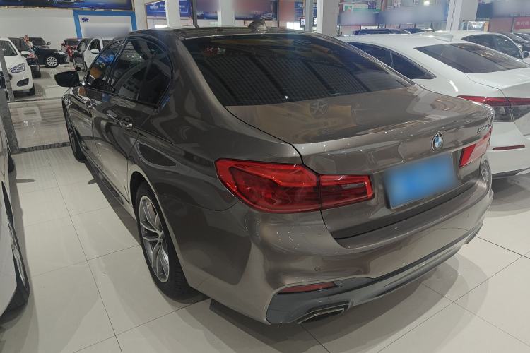Used BMW 5 Series 2018 525Li M Sport Package Exterior 5