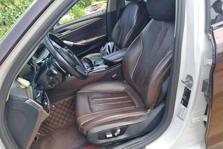 Used BMW 5 Series 2018 Revised Version 530Li Leading Edition Luxury Package Left Front Seat