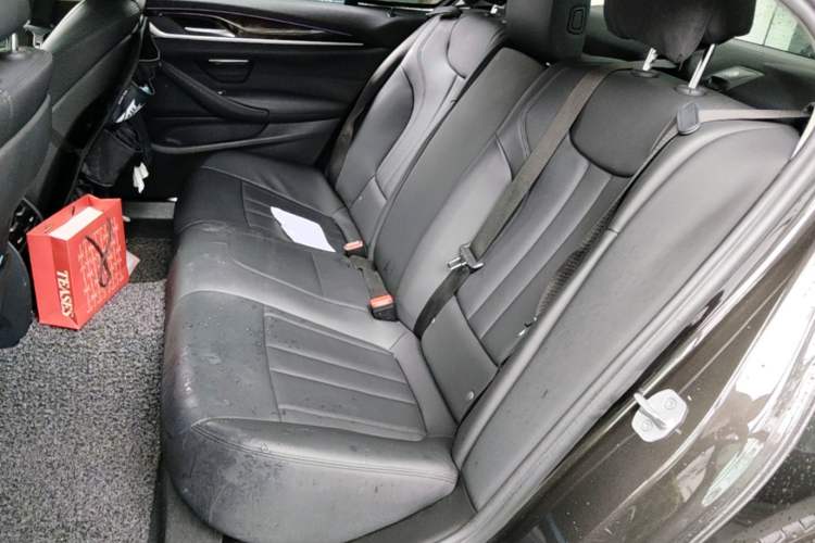 Used BMW 5 Series 2018 525Li M Sport Package Left Rear Seat