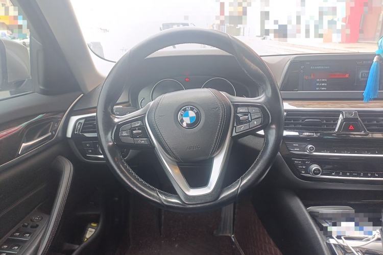 Used BMW 5 Series 2018 528Li Launch Special Edition Steering Wheel