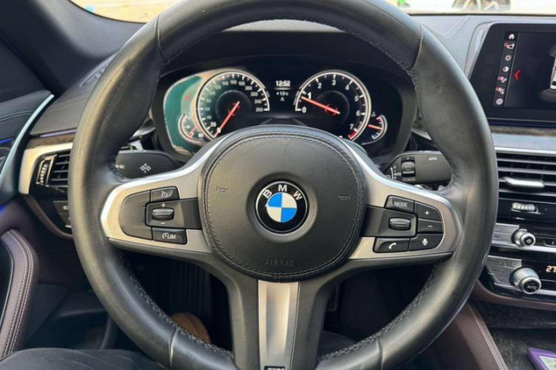 Used BMW 5 Series 2018 525Li M Sport Package Steering Wheel