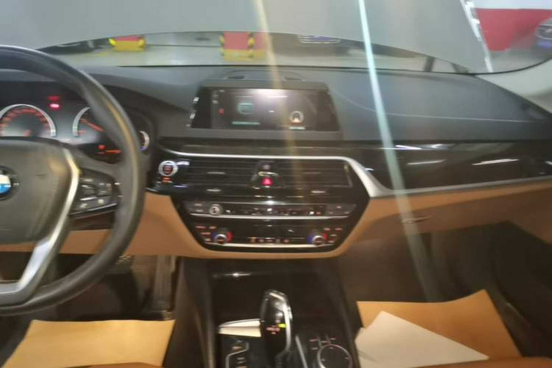 Used BMW 5 Series 2018 528Li Launch Special Edition Audio And AC Panel