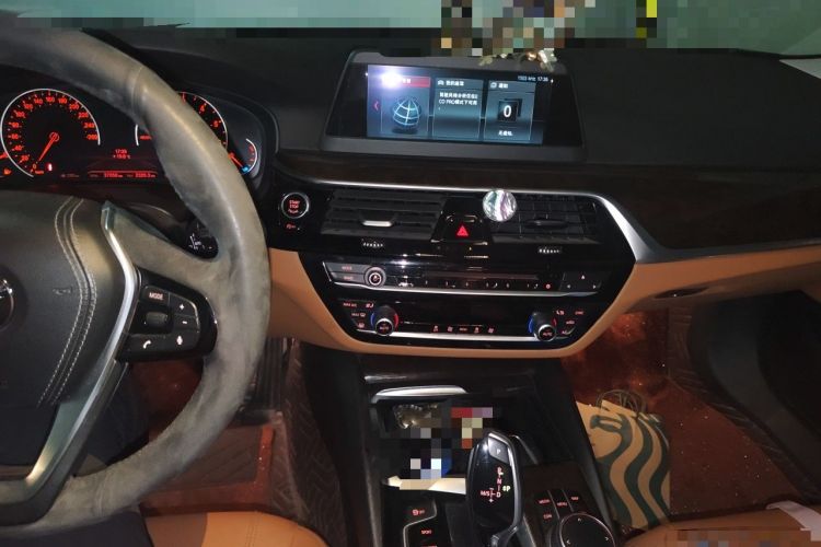 Used BMW 5 Series 2018 528Li Launch Special Edition Audio And AC Panel