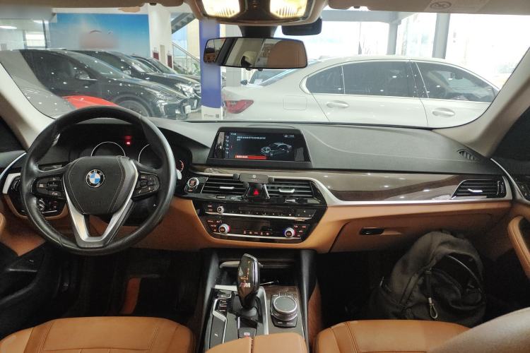Used BMW 5 Series 2018 528Li Launch Special Edition Center Console