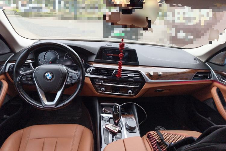 Used BMW 5 Series 2018 528Li Launch Special Edition Center Console