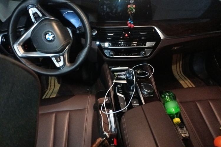 Used BMW 5 Series 2018 525Li Luxury Package Center Console
