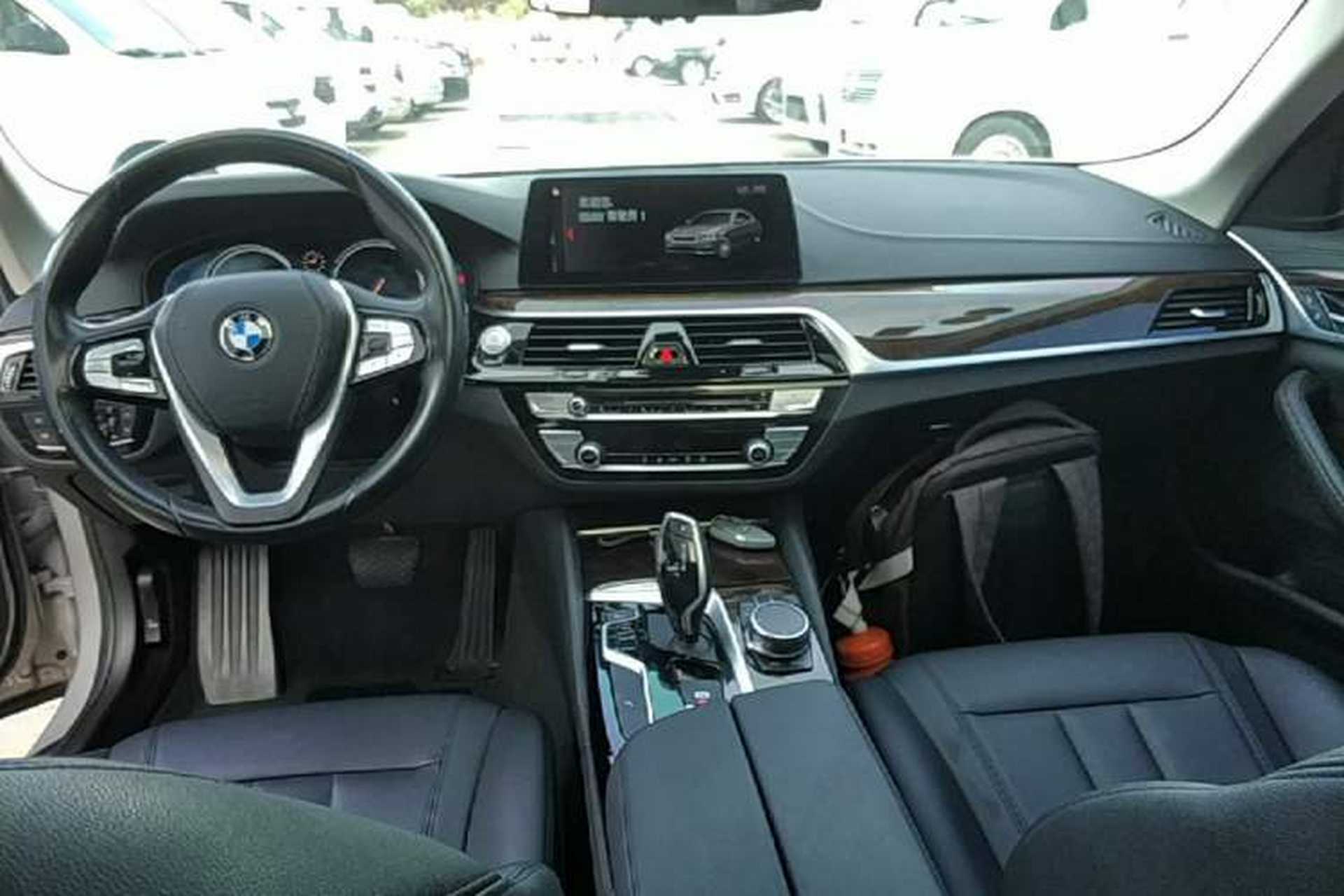 Used BMW 5 Series 2018 525Li Luxury Package Center Console