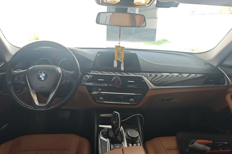 Used BMW 5 Series 2018 528Li Launch Special Edition Center Console