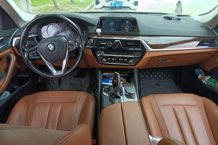 Used BMW 5 Series 2018 528Li Launch Special Edition Center Console