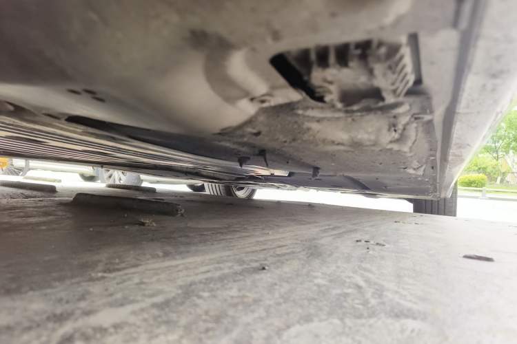 Used BMW 5 Series 2018 528Li Launch Special Edition Chassis Front Left