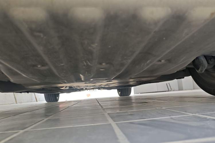 Used BMW 5 Series 2018 528Li Launch Special Edition Chassis Front