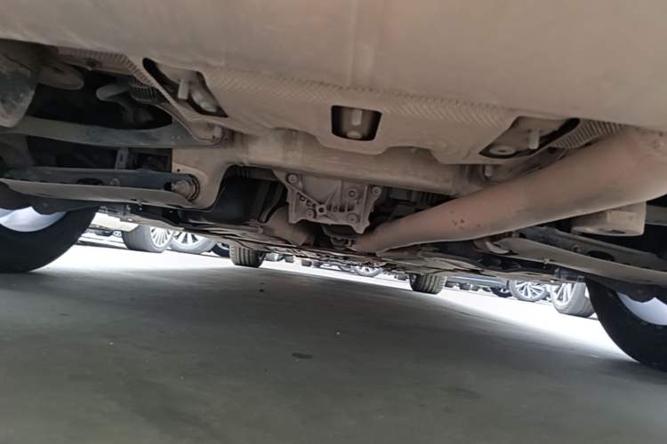 Used BMW 5 Series 2018 528Li Launch Special Edition Chassis Rear