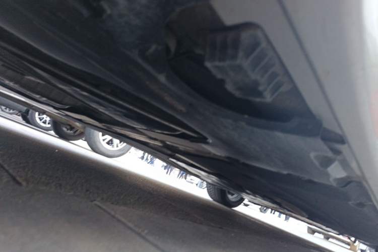 Used BMW 5 Series 2018 525Li Luxury Package Chassis Rear Right