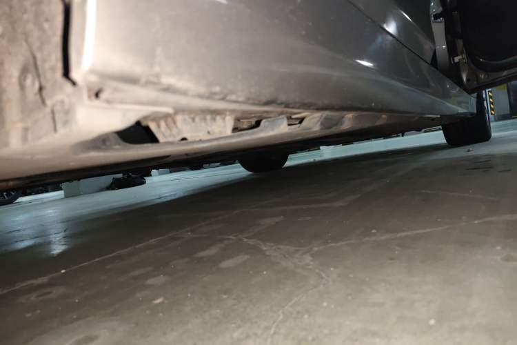 Used BMW 5 Series 2018 525Li Luxury Package Chassis Rear Right