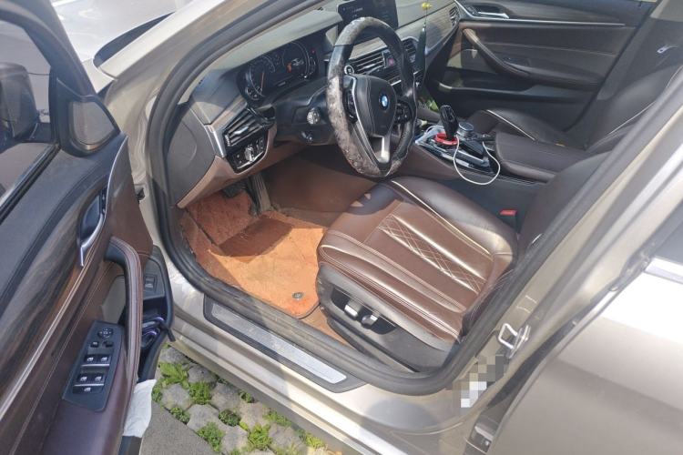 Used BMW 5 Series 2018 530Li Luxury Edition Premium Package Driver Seat