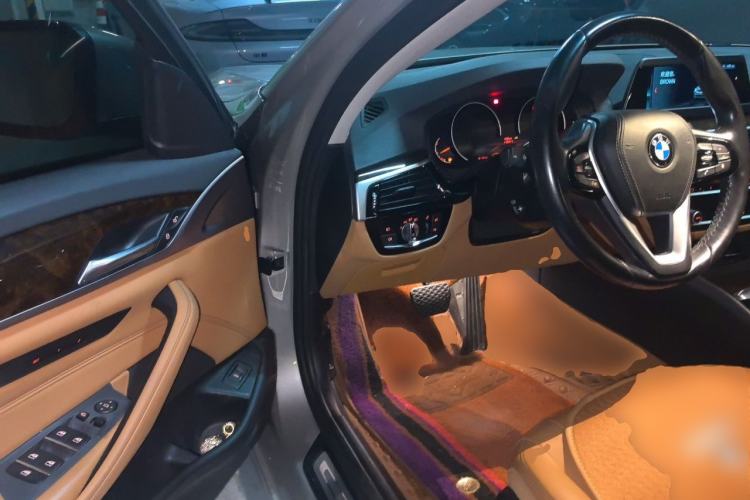 Used BMW 5 Series 2018 528Li Launch Special Edition Driver Seat