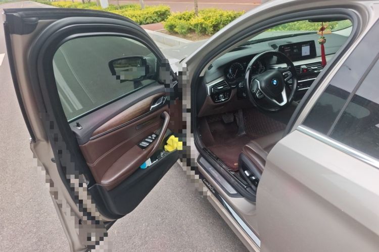 Used BMW 5 Series 2018 Facelifted 530Li Luxury Edition Premium Package Driver Seat