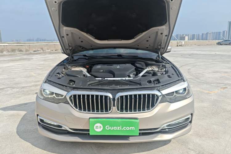 Used BMW 5 Series 2018 525Li Luxury Package Engine Bay