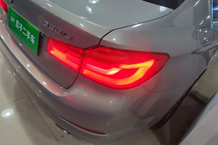 Used BMW 5 Series 2018 528Li Launch Special Edition Exterior 3