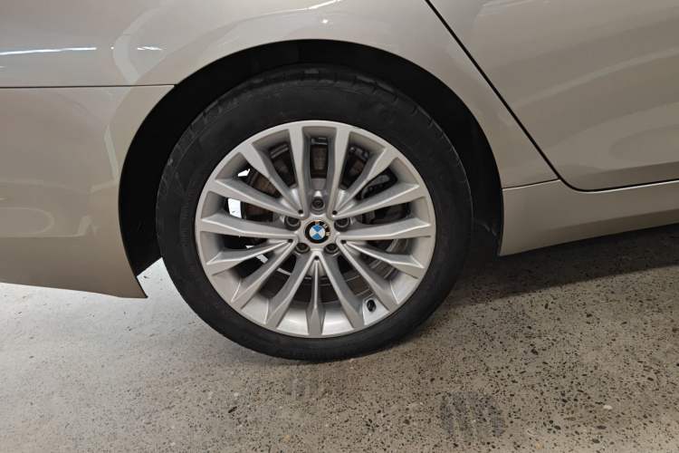 Used BMW 5 Series 2018 Revised Version 530Li Leading Edition Luxury Package Exterior 4
