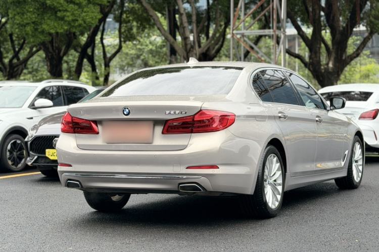 Used BMW 5 Series 2018 525Li Luxury Package Exterior 6