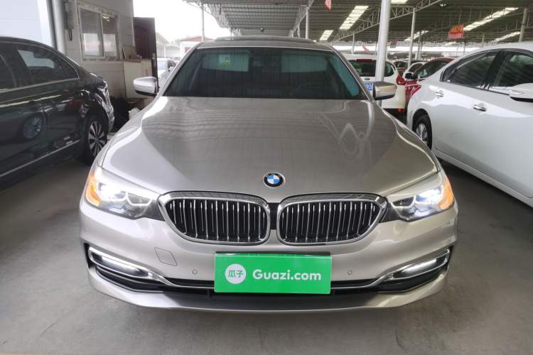 Used BMW 5 Series 2018 530Li xDrive Luxury Package Front