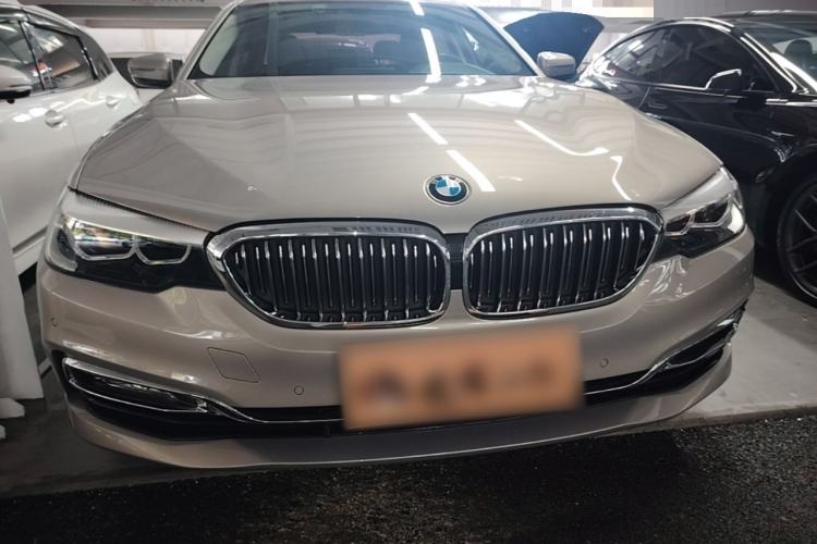 Used BMW 5 Series 2018 525Li Luxury Package Front