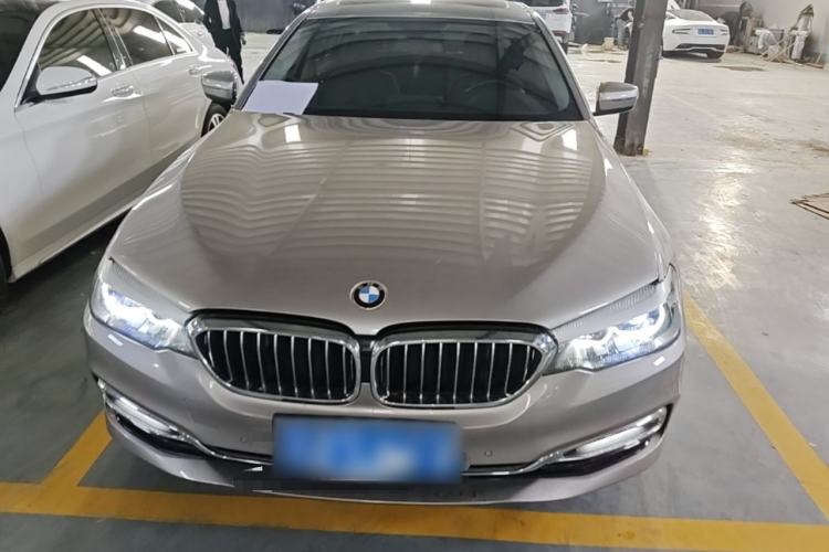 Used BMW 5 Series 2018 525Li Luxury Package Front