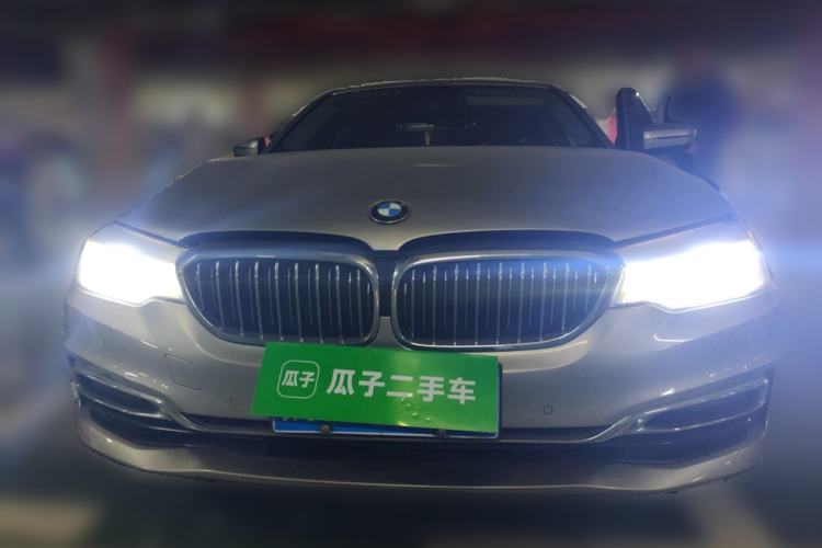 Used BMW 5 Series 2018 525Li Luxury Package Front