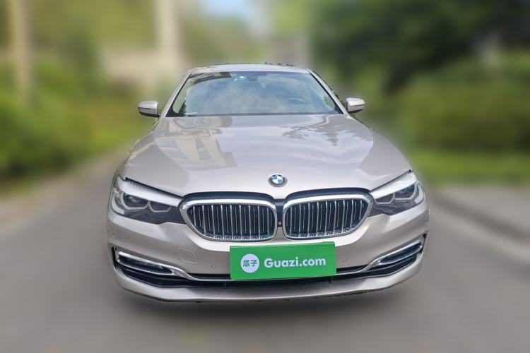 Used BMW 5 Series 2018 525Li Luxury Package Front