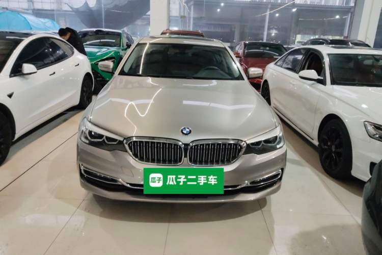 Used BMW 5 Series 2018 530Li Leading Edition Luxury Package Front