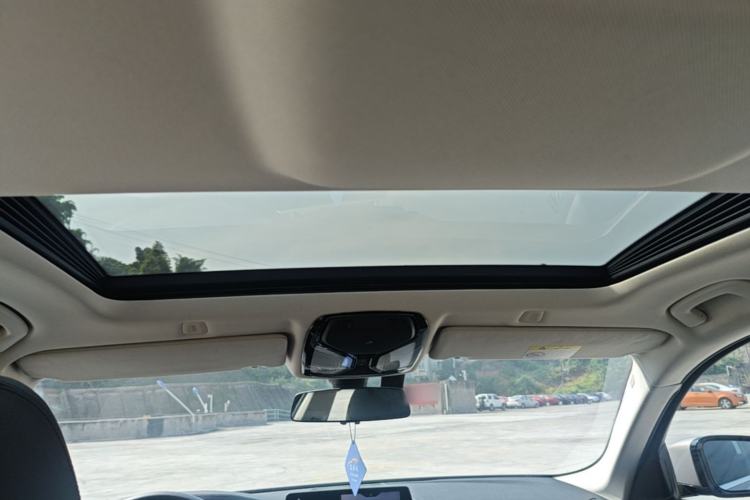 Used BMW 5 Series 2018 525Li Luxury Package Headliner