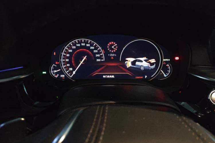 Used BMW 5 Series 2018 Revised Version 530Li Leading Edition Luxury Package Instrument Cluster