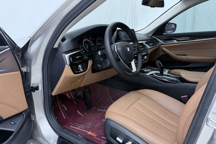 Used BMW 5 Series 2018 528Li Launch Special Edition Interior 6