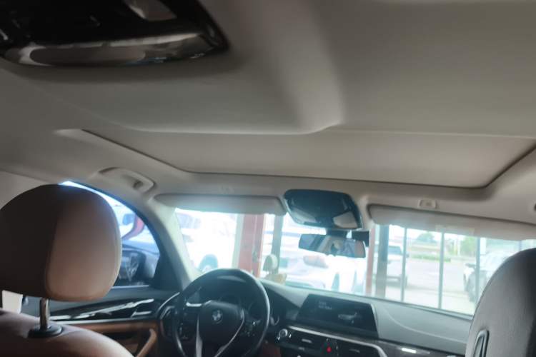 Used BMW 5 Series 2018 528Li Launch Special Edition Interior 6