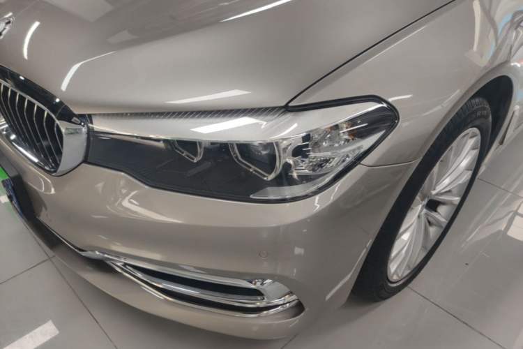 Used BMW 5 Series 2018 525Li Luxury Package Left Front Headlight