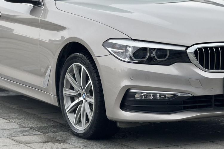 Used BMW 5 Series 2018 528Li Launch Special Edition Left Front Headlight