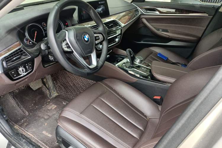 Used BMW 5 Series 2018 525Li Luxury Package Left Front Seat