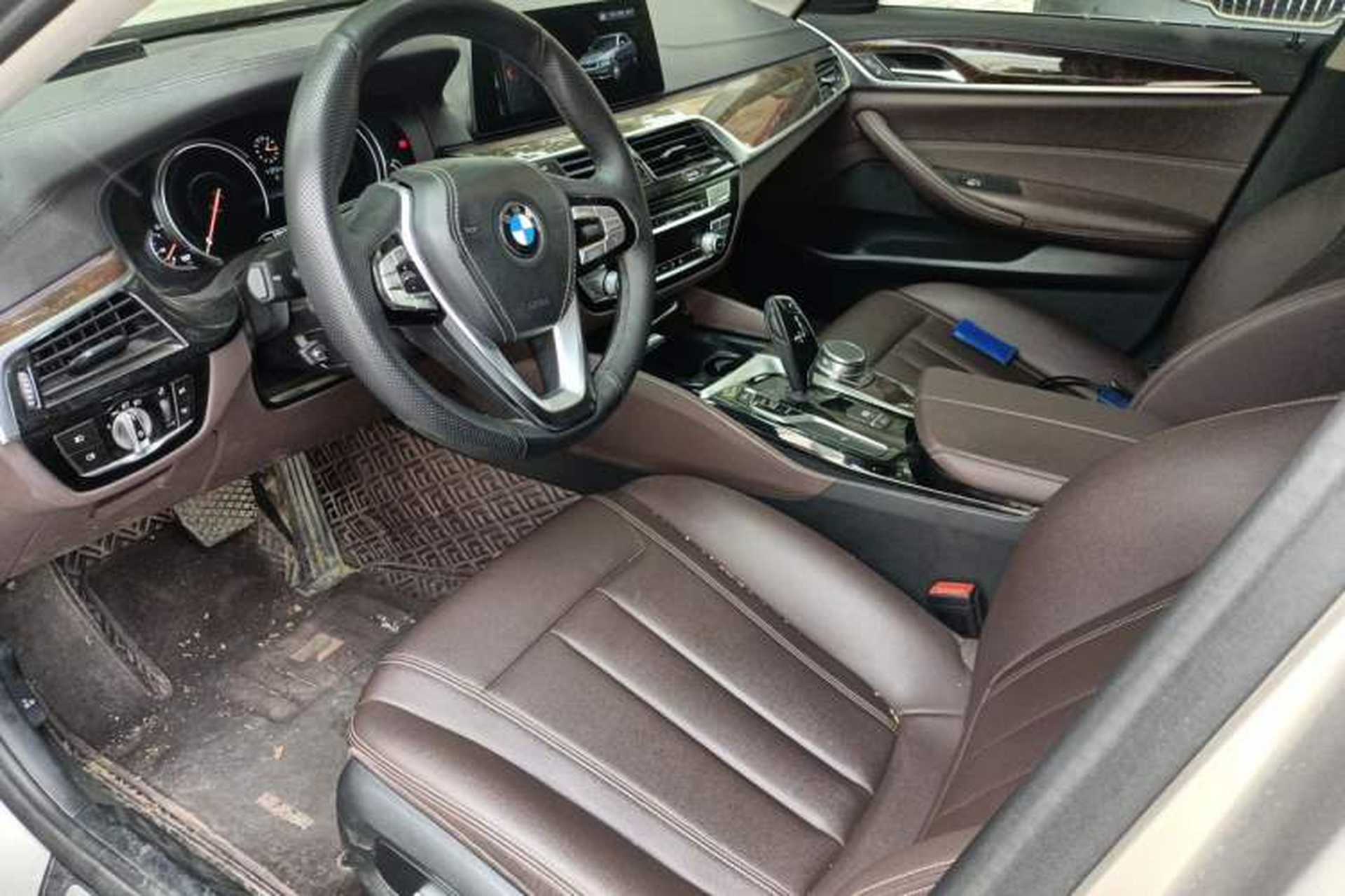Used BMW 5 Series 2018 525Li Luxury Package Left Front Seat