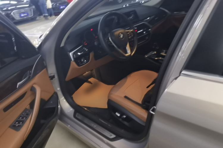 Used BMW 5 Series 2018 528Li Launch Special Edition Left Front Seat