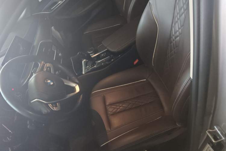 Used BMW 5 Series 2018 Revised Version 530Li Leading Edition Luxury Package Left Front Seat
