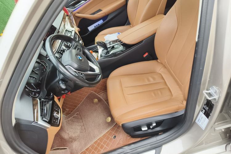 Used BMW 5 Series 2018 528Li Launch Special Edition Left Front Seat
