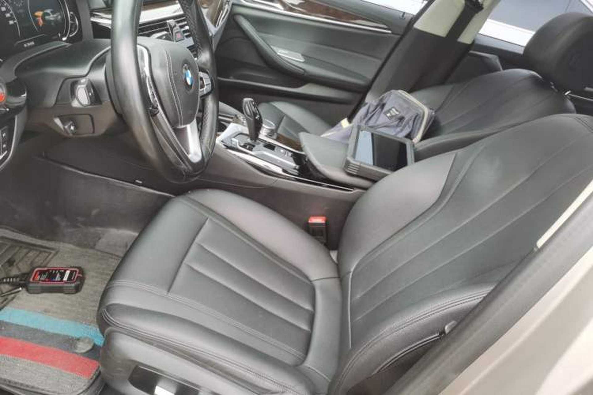 Used BMW 5 Series 2018 525Li Luxury Package Left Front Seat