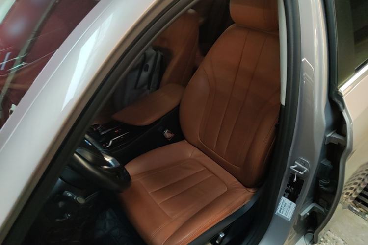 Used BMW 5 Series 2018 528Li Launch Special Edition Left Front Seat