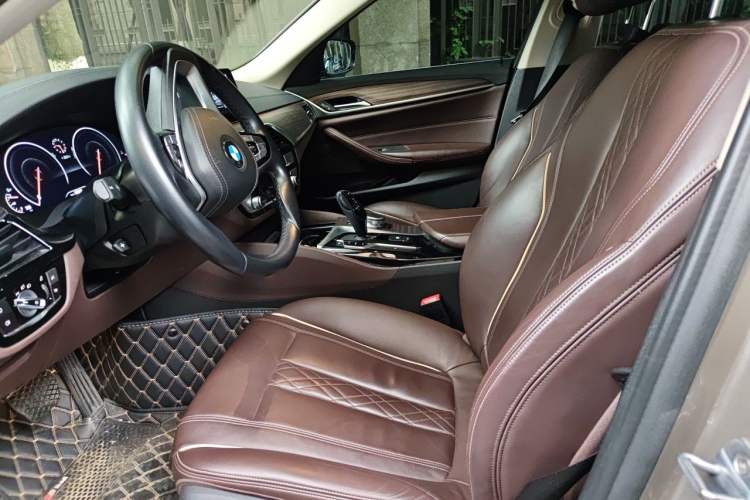 Used BMW 5 Series 2018 Revised Version 530Li Leading Edition Luxury Package Left Front Seat