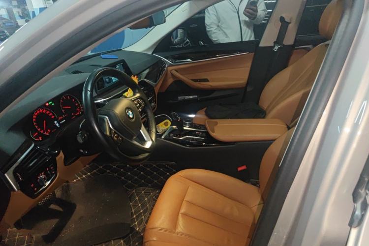 Used BMW 5 Series 2018 528Li Launch Special Edition Left Front Seat